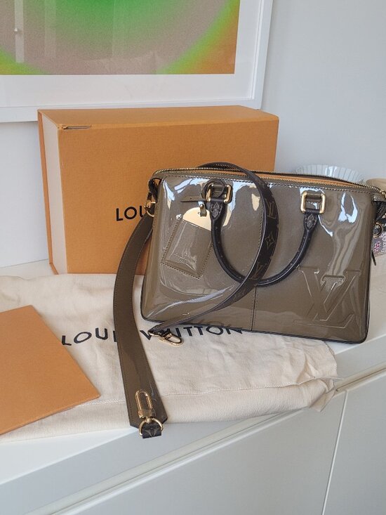 LOUIS VUITTON Miroir Tote Bag - Picture 3 of 13